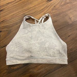 Lululemon high neck energy bra, size 6, white